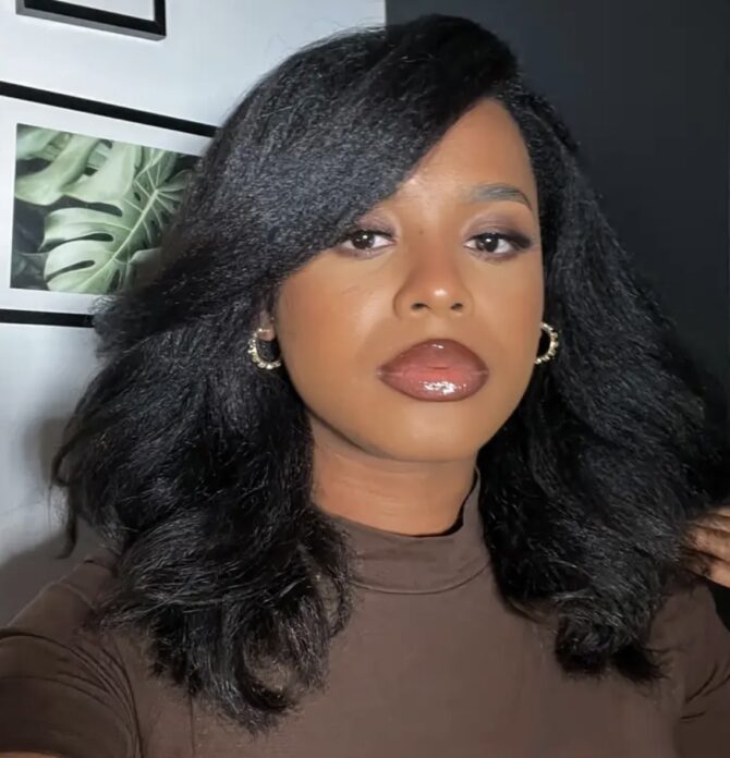 Vera kinky layered lace wig - Image 6
