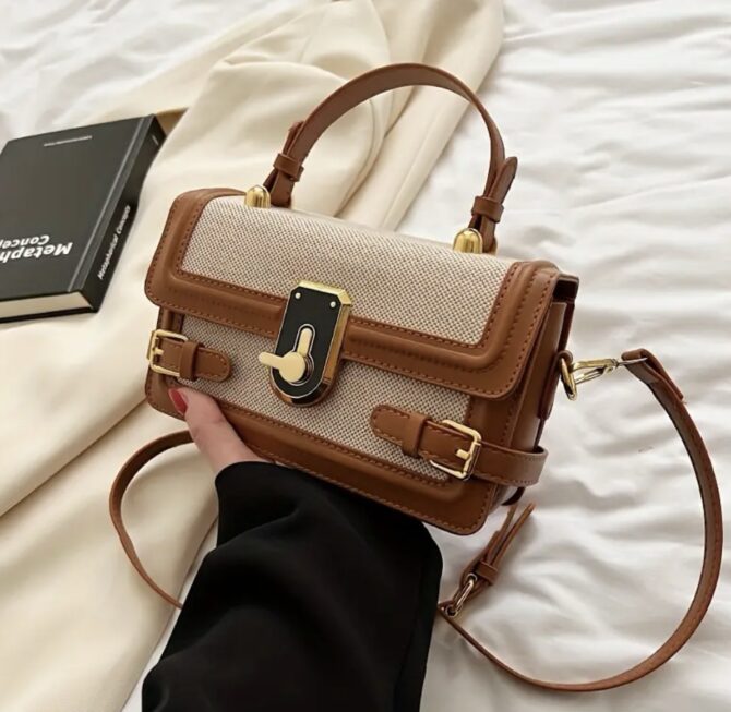 Vintage Flap Crossbody Bag - Image 3