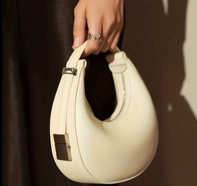 Ciara Shoulder Bag