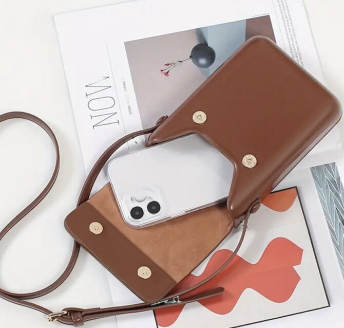 Minimalist Leather CrossBody Pouch - Image 5