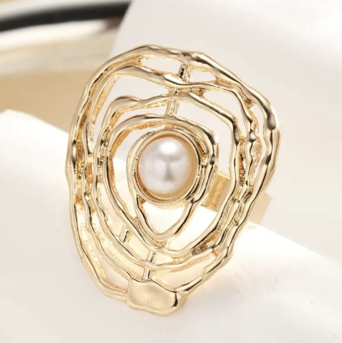 Daisy & spiral gold-plated rings - Image 2